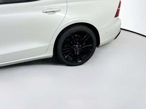 Used 2023 Volvo S60 B5 Plus w/ Climate Package AWD/4WD image 30
