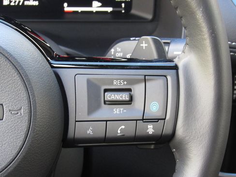 Used 2024 Nissan Rogue Platinum w/ Platinum Premium Package image 26