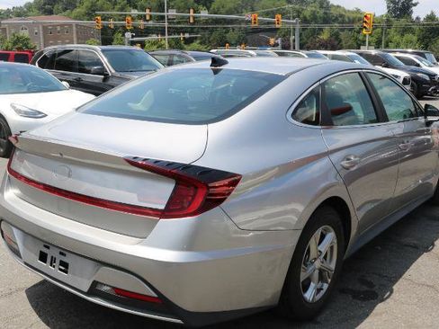 Used 2022 Hyundai Sonata SE FWD image 6