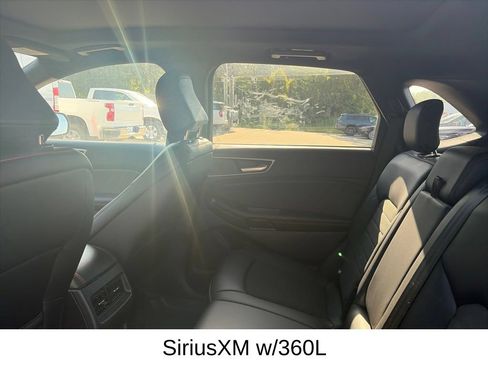 Used 2022 Ford Edge ST-Line AWD/4WD image 11