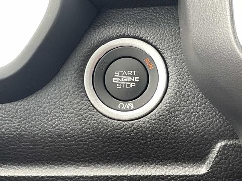 Used 2025 RAM 1500 Big Horn RWD image 23