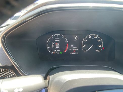 Used 2024 Honda CR-V EX-L image 16