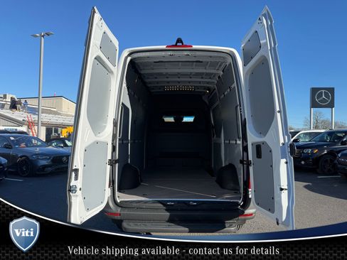 New 2026 Mercedes-Benz Sprinter 2500 image 16