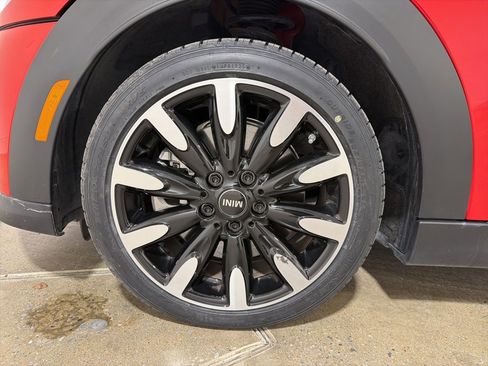 Used 2023 MINI Cooper S image 30