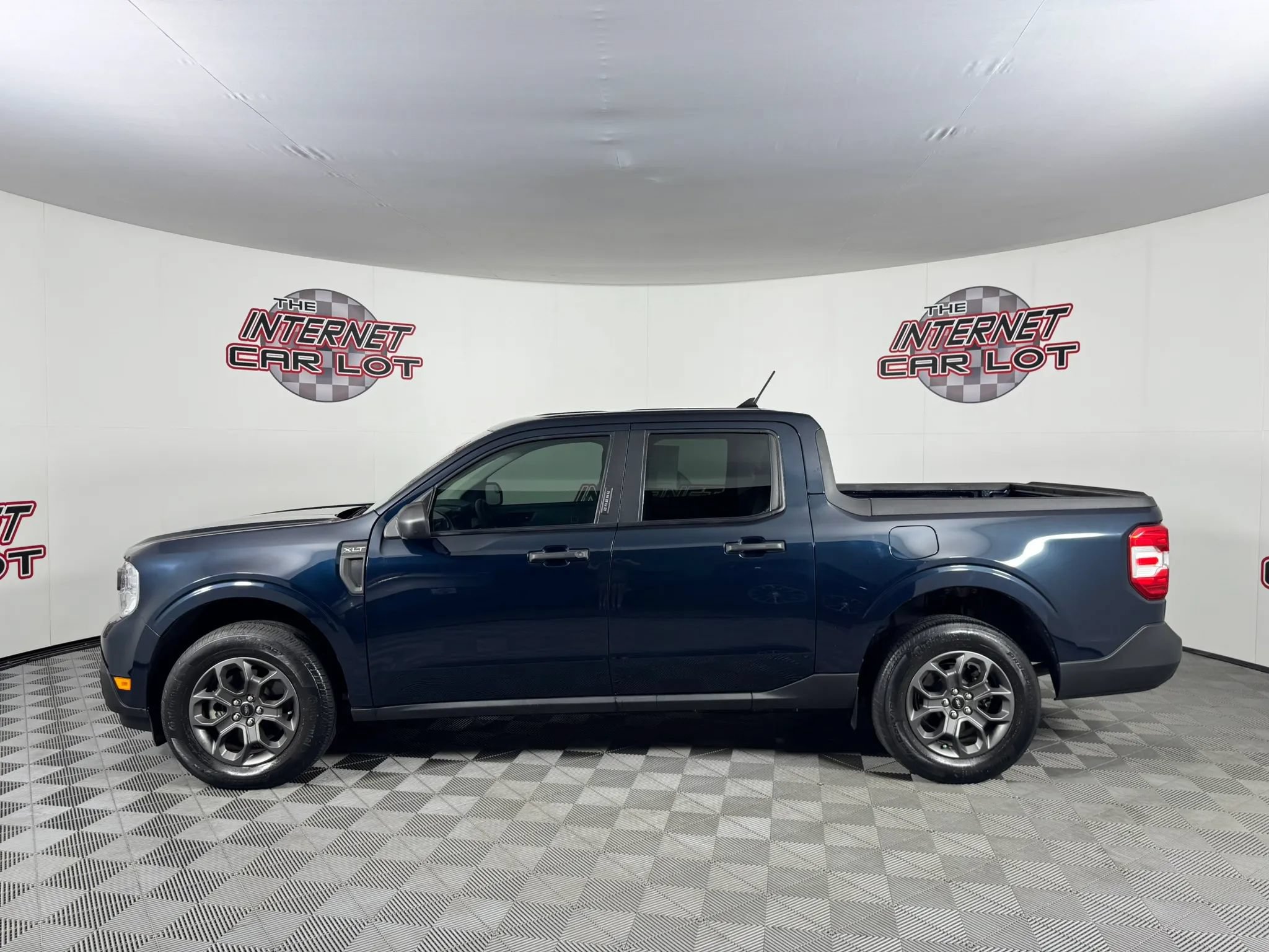 Used 2023 Ford Maverick XLT w/ Equipment Group 300A Standard AWD/4WD image 4