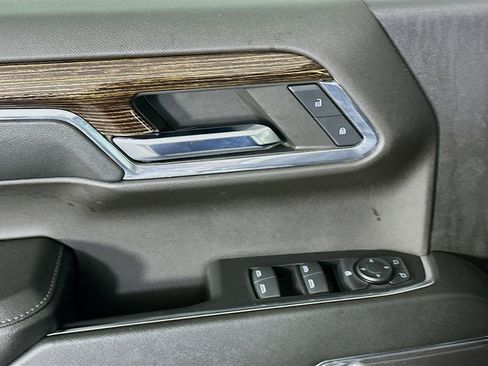 Used 2024 GMC Sierra 1500 Elevation image 15