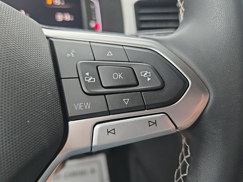 Used 2022 Volkswagen Atlas Cross Sport SE AWD/4WD image 43