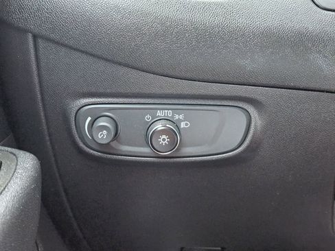 Certified 2023 Chevrolet Equinox LS w/ LPO, Floor Liner Package image 23