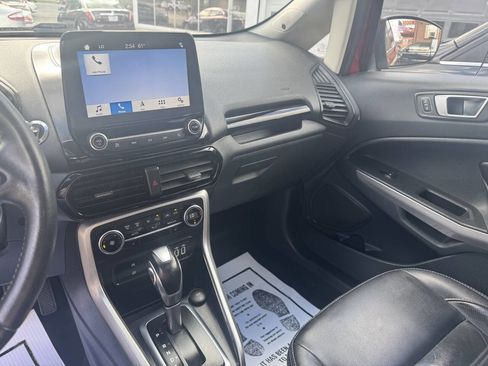 Used 2018 Ford EcoSport Titanium image 16