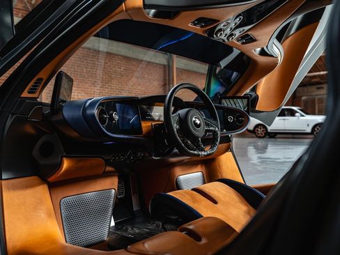 Used 2020 McLaren Speedtail image 44