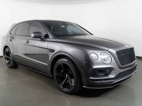 Used 2018 Bentley Bentayga AWD/4WD image 2