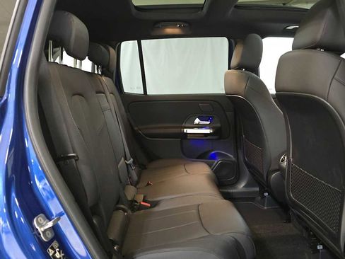 New 2026 Mercedes-Benz GLB 250 4MATIC image 12