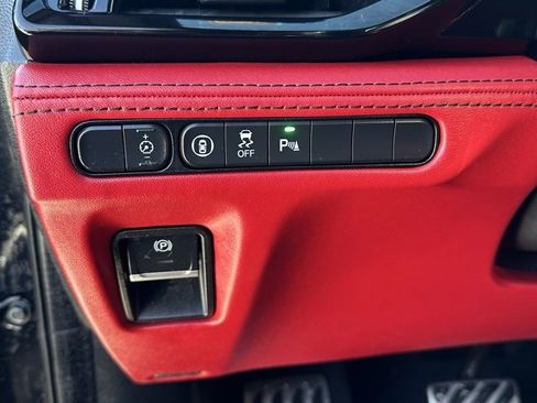 Used 2022 Acura MDX A-Spec image 27