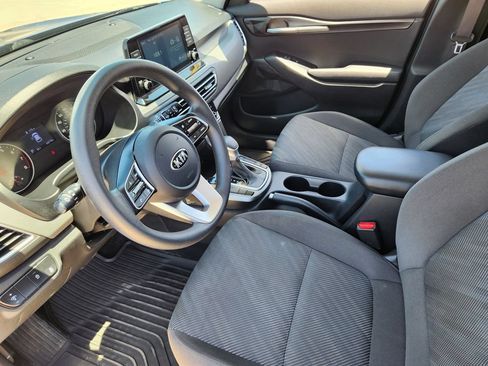 Used 2021 Kia Seltos LX AWD/4WD image 7