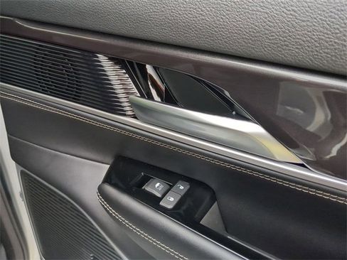 New 2024 Jeep Wagoneer 4WD w/ Convenience Group I image 36