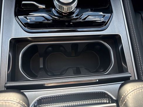 New 2026 Jeep Grand Wagoneer L 4WD image 23