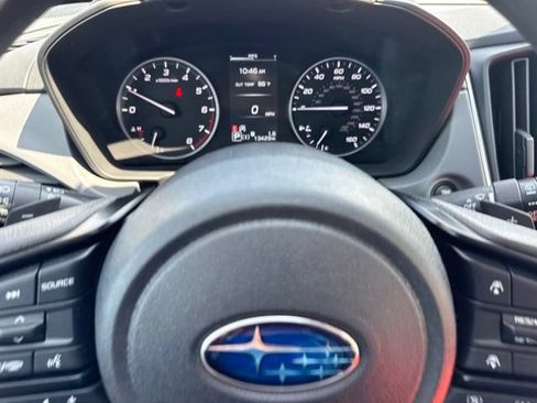 Used 2024 Subaru Crosstrek 2.0i Premium AWD/4WD image 12
