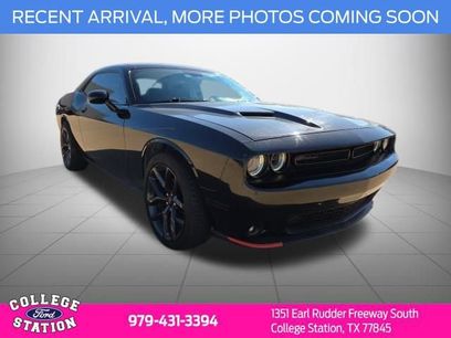 Used 2019 Dodge Challenger SXT w/ Blacktop Package