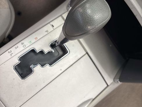 Used 2008 Toyota Camry LE image 17