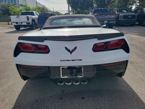 Used 2017 Chevrolet Corvette Stingray Convertible RWD image 6