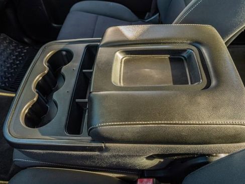 Used 2015 Chevrolet Silverado 2500 LT w/ LT Convenience Package image 31