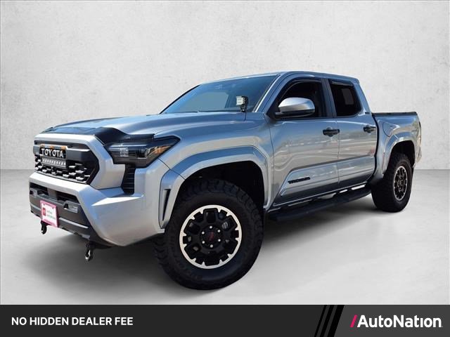 Used 2024 Toyota Tacoma SR5 AWD/4WD image 1
