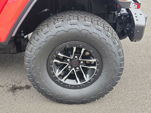New 2026 Jeep Wrangler Unlimited Rubicon AWD/4WD image 5