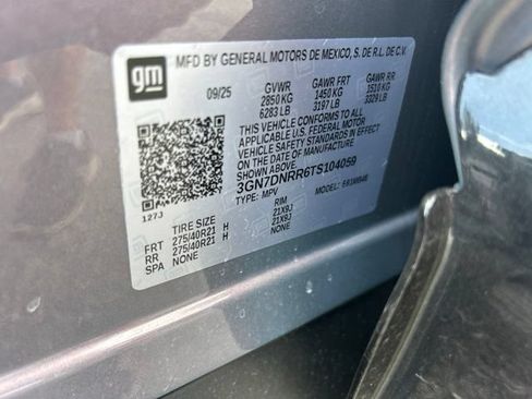 New 2026 Chevrolet Equinox EV LT w/ Convenience Package II AWD/4WD image 36