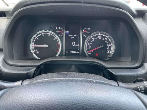 Used 2020 Toyota 4Runner Limited image 30