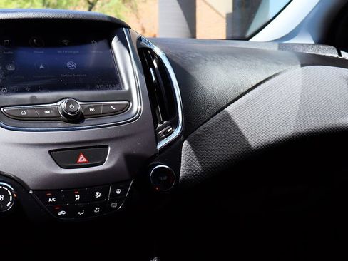 Used 2019 Chevrolet Cruze LS w/ LS Convenience Package FWD image 44