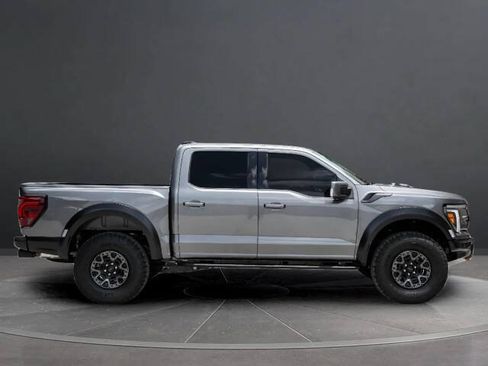 Used 2026 Ford F150 Raptor w/ Equipment Group 803A Raptor R AWD/4WD image 3
