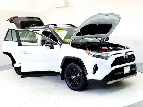 Used 2024 Toyota RAV4 XSE w/ Advanced Technology Package AWD/4WD image 12
