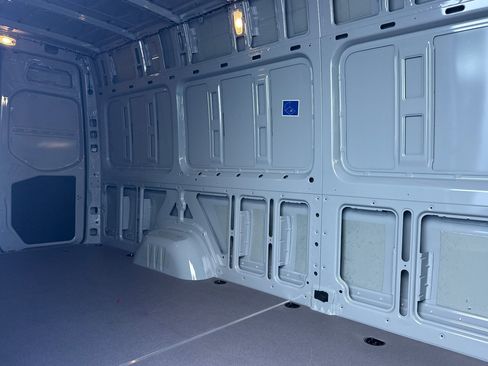New 2026 Mercedes-Benz Sprinter 2500 image 14