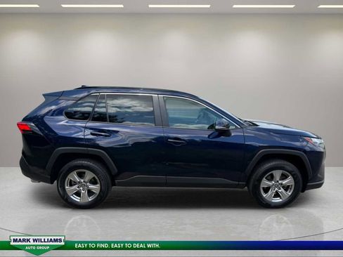Used 2023 Toyota RAV4 XLE AWD/4WD image 31