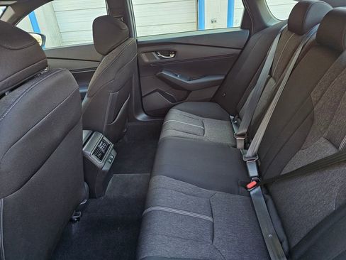 Used 2025 Honda Accord Sport image 17