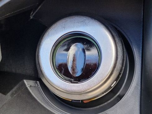 New 2026 Chrysler Pacifica Select w/ S Appearance Package AWD/4WD image 8