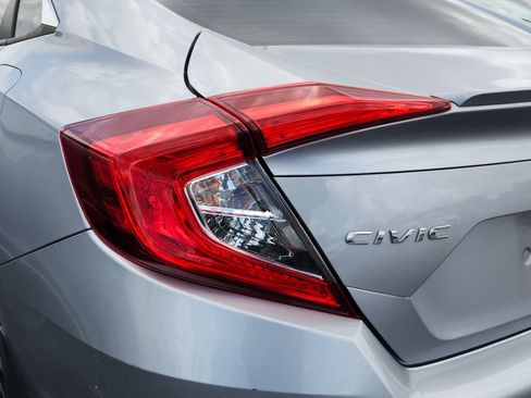 Used 2017 Honda Civic EX-L image 5