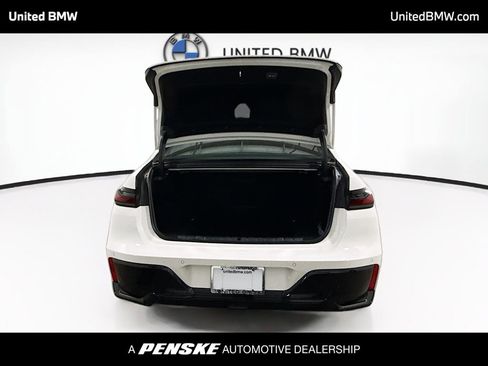 New 2026 BMW 740i w/ Executive Package RWD image 14