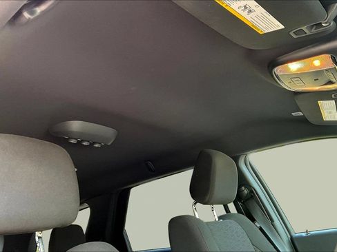 Used 2023 Dodge Durango GT AWD/4WD image 25
