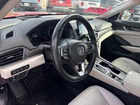 Certified 2022 Honda Accord Touring image 15