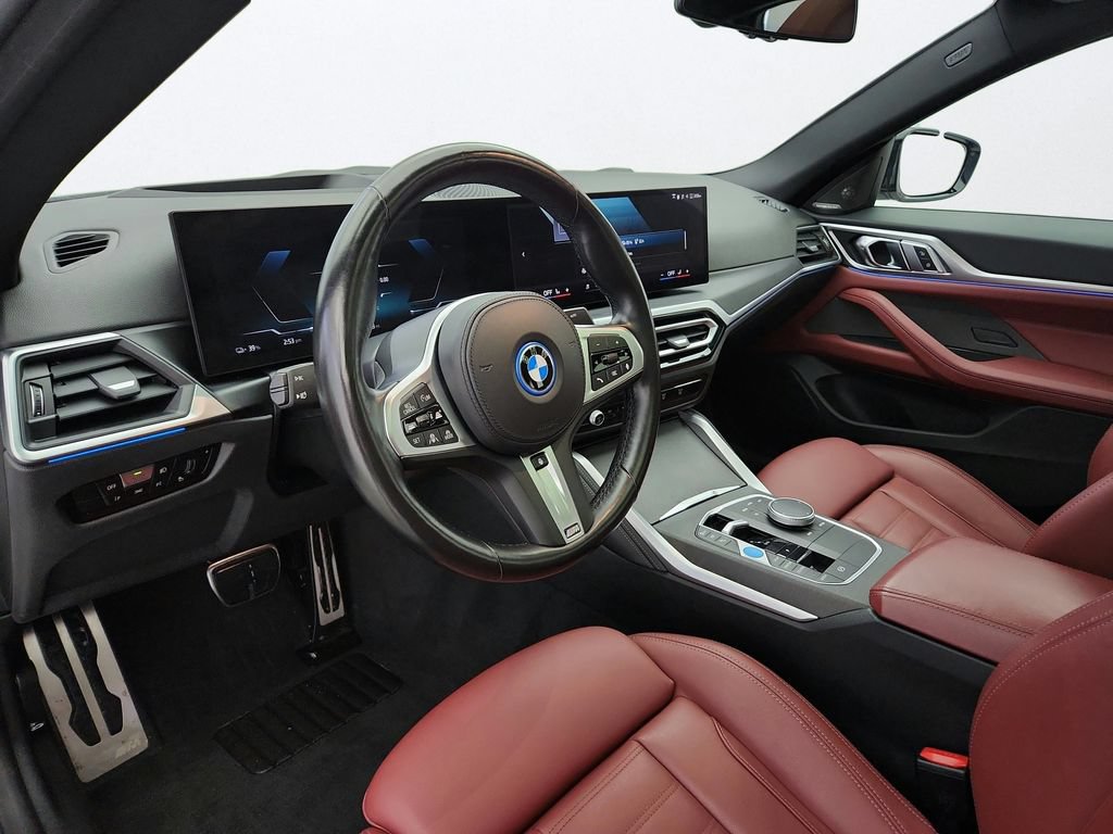 Used 2024 BMW i4 xDrive40i w/ M Sport Package AWD/4WD image 9