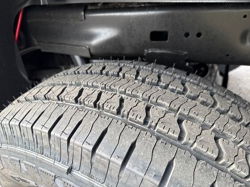 Used 2023 RAM 2500 Big Horn w/ Level 1 Equipment Group AWD/4WD image 28