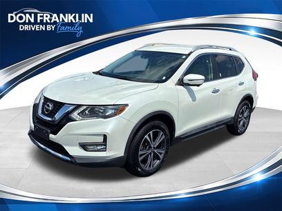 Used 2017 Nissan Rogue SL