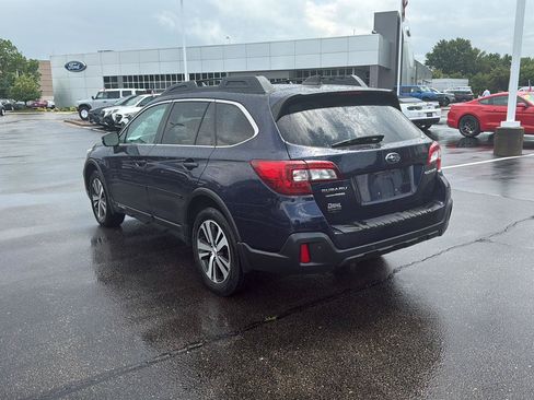Used 2018 Subaru Outback 2.5i Limited AWD/4WD image 5