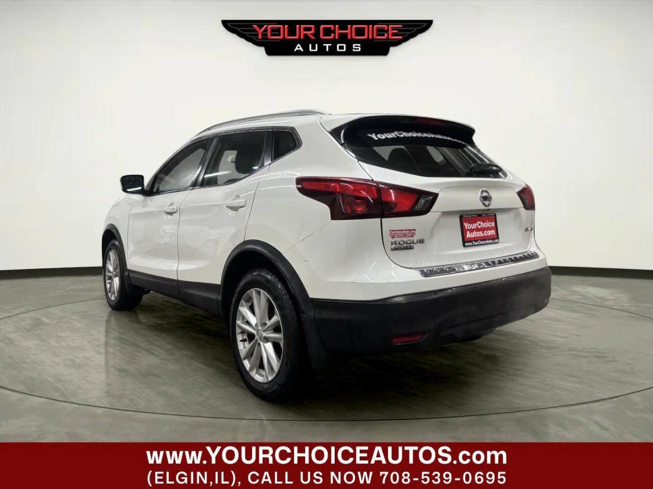 Used 2017 Nissan Rogue Sport SV w/ SV All-Weather Package AWD/4WD image 3