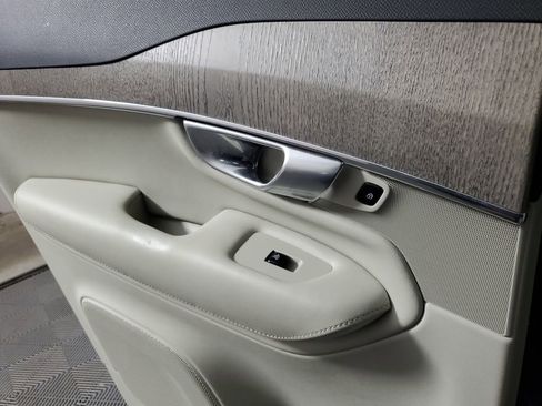 Certified 2023 Volvo XC90 B5 Plus w/ Protection Package image 20