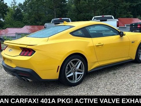 Used 2024 Ford Mustang GT Premium RWD image 28