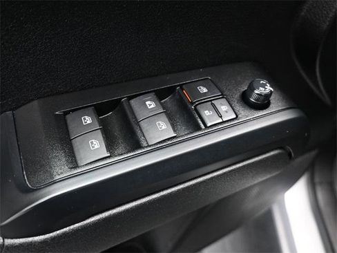 Certified 2023 Toyota Tacoma SR image 13