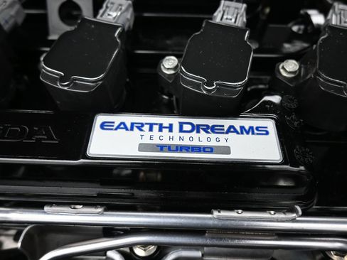 Used 2018 Honda Civic Touring image 54