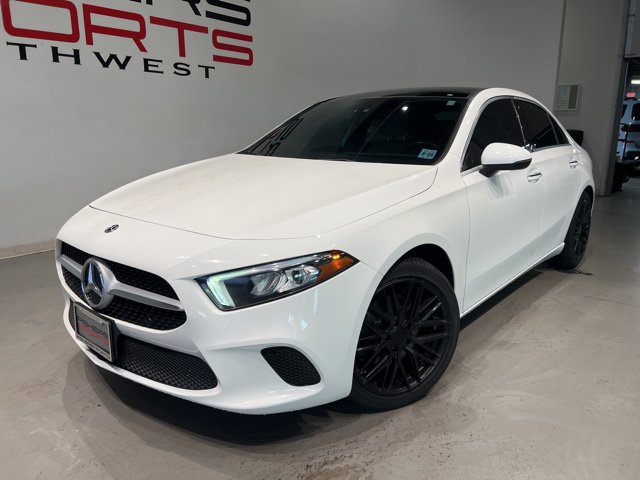 Used 2019 Mercedes-Benz A 220 4MATIC w/ Premium Package image 2